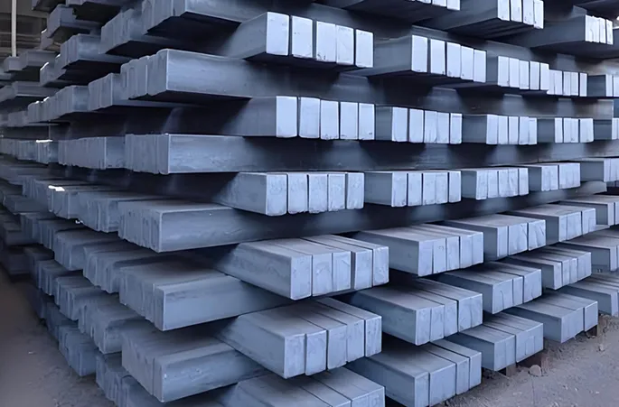 The steel import and export trade sector is booming